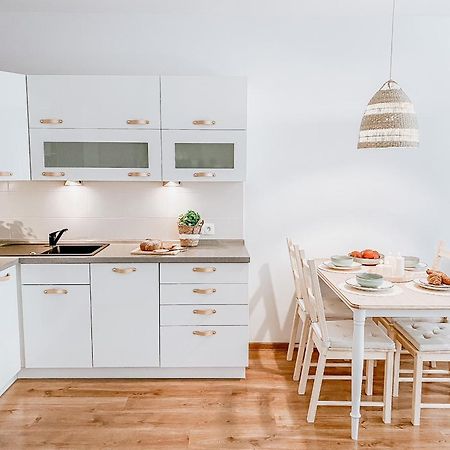 Apartamenty Flat White Ruczajowa Grünberg Exterior foto